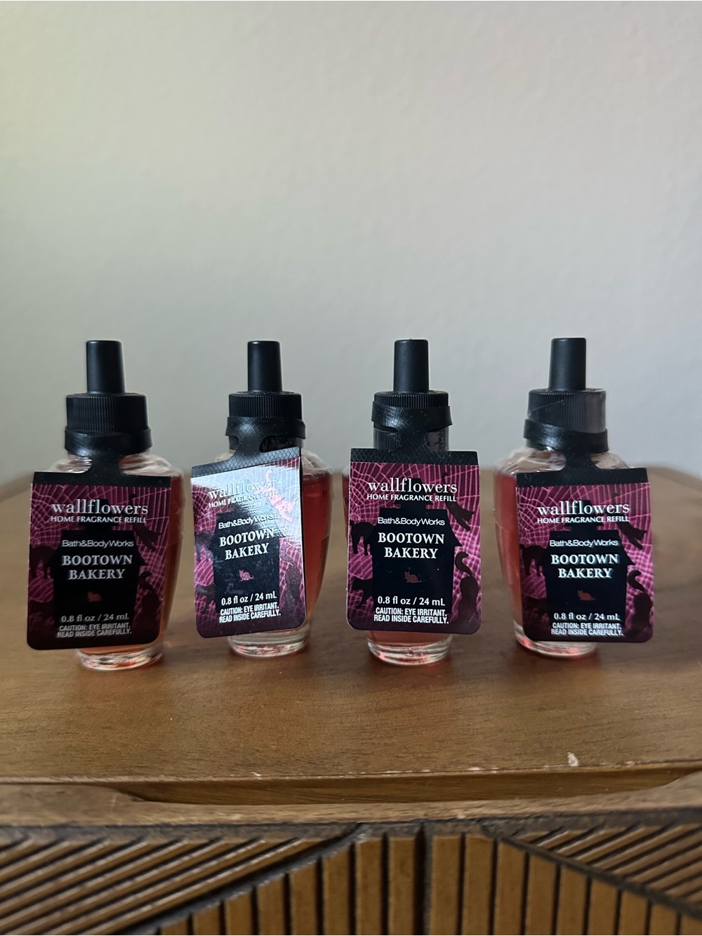 X4 Bath & Body Works Bootown Bakery Wallflower refills NEW